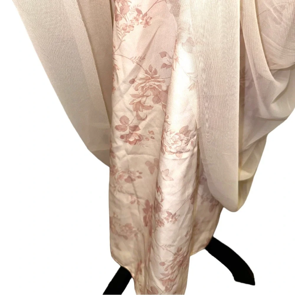 Ivy City Co Blush Pink Floral Tulle Maxi Dress - Picture 14 of 16